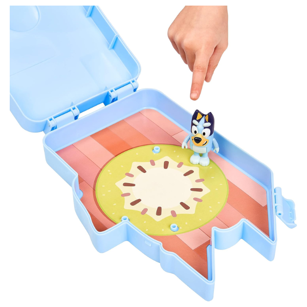  Bluey Deluxe Play And Go Playset Collector Case